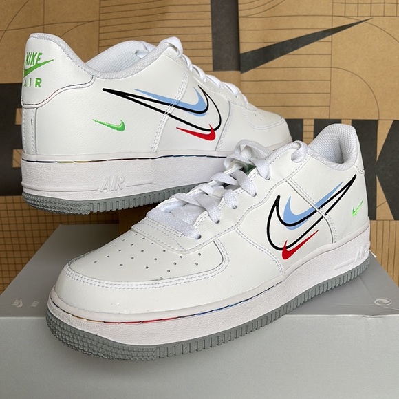 Nike Air Force 1 Low WMNS White/LT Green Spark-Aluminum  Multi Swoosh - Picture 11 of 16